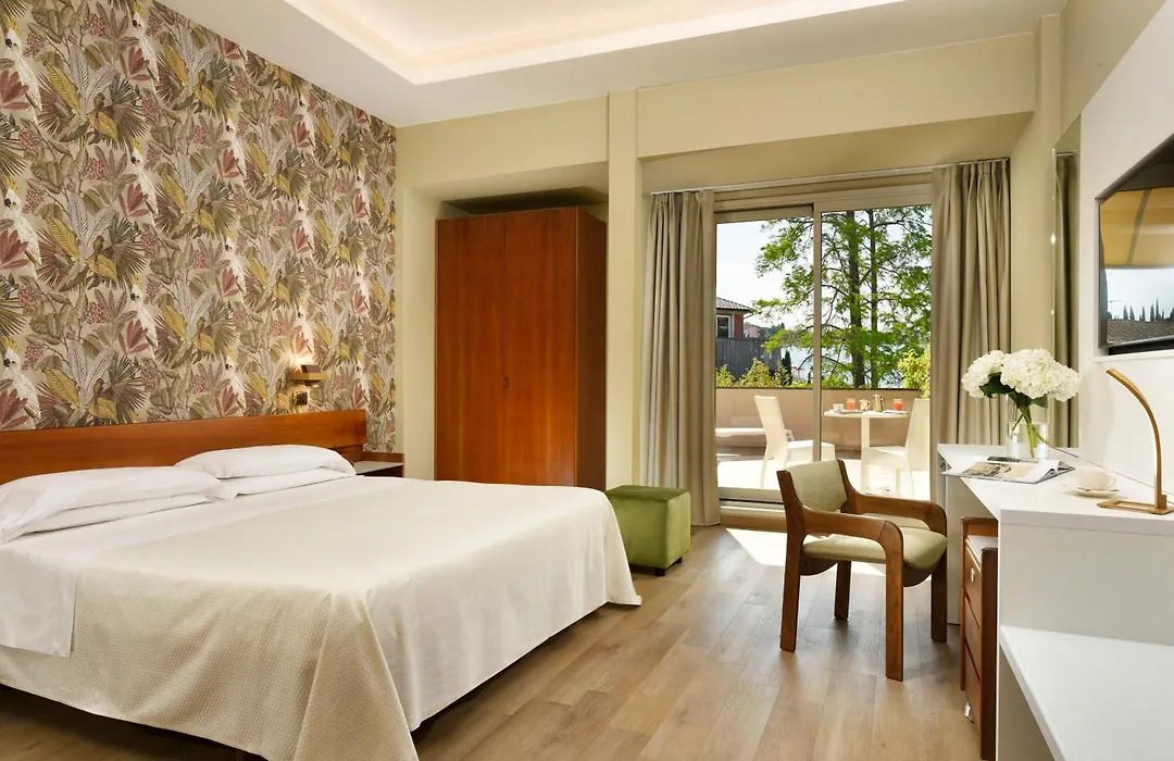 Hotel Continental Wellness & Spa-1